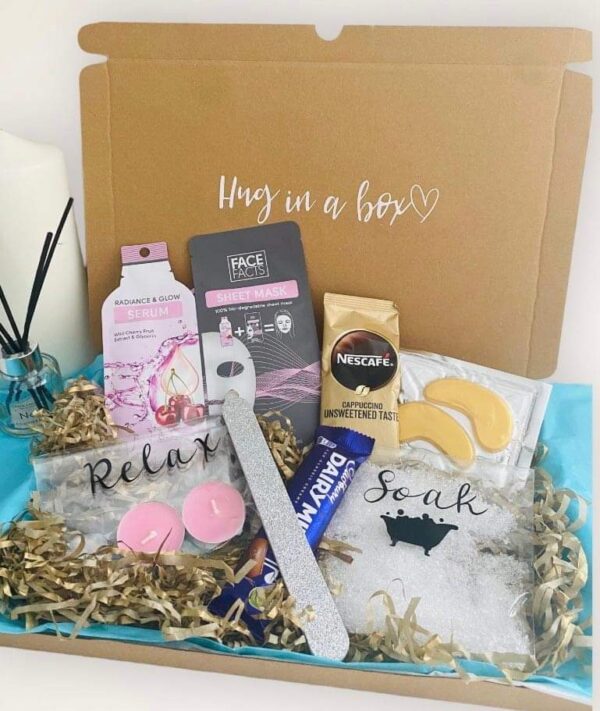Hug in a Box Pamper Set